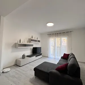 Appartamento Grey House, Arezzo